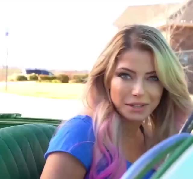 Alexa Bliss BTS 4