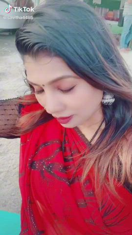 TikTok Indian MILF Saree gif