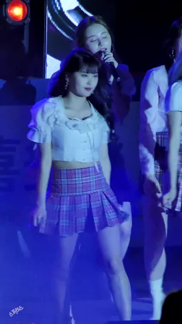 190522 MOMOLAND Ahin