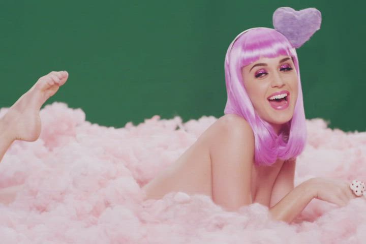 Armpits Celebrity Cleavage Katy Perry Nude Pink gif