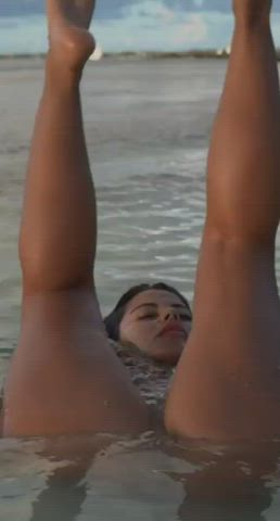 Beach Latina OnlyFans Pussy gif