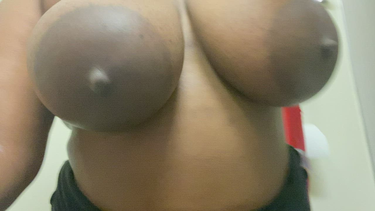 Big Tits Boobs Ebony gif