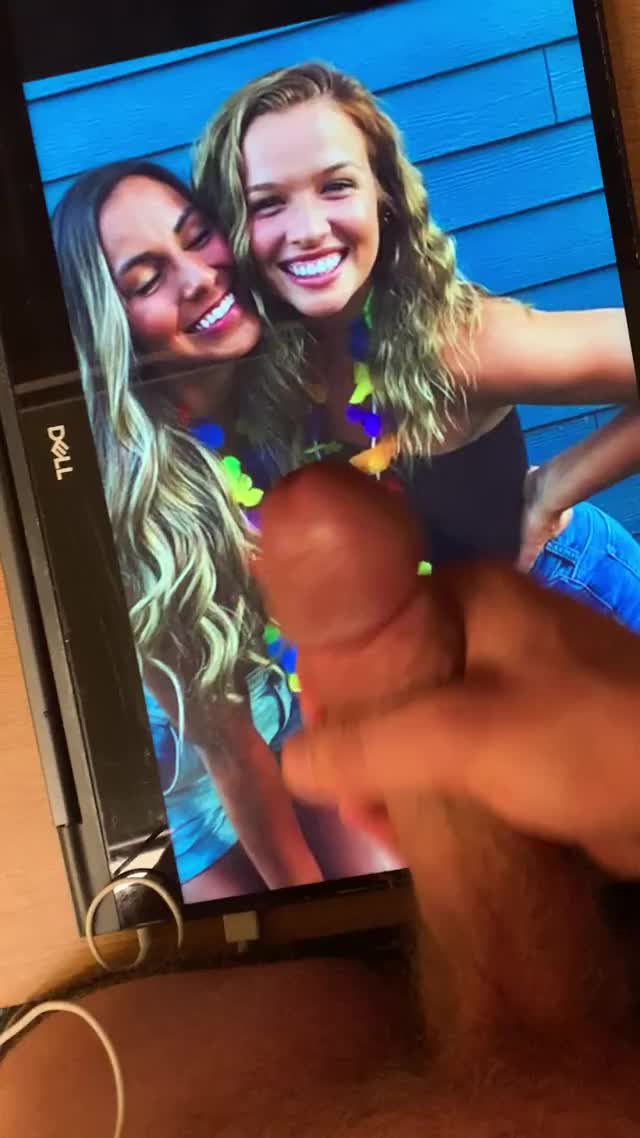 Smiling for their cumshot!