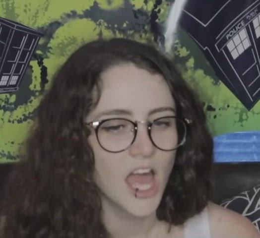 babe curly hair fetish glasses kinky nerd sfw non-binary silly horny-facial-expressions