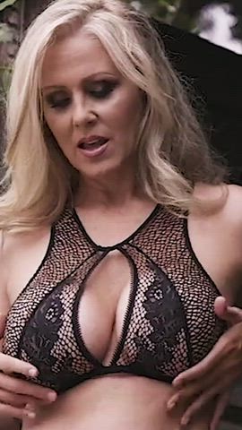 MILF Julia Ann showing off her big tits