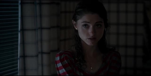 Natalia Dyer tiny plots (Stranger Things)