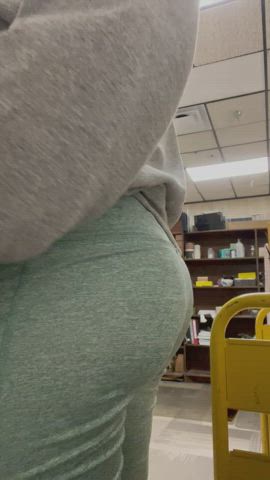 it’s not too risky to show my ass at work right?