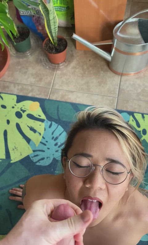 amateur asian cum cumshot facial facial expression glasses pov cumslut big-loads