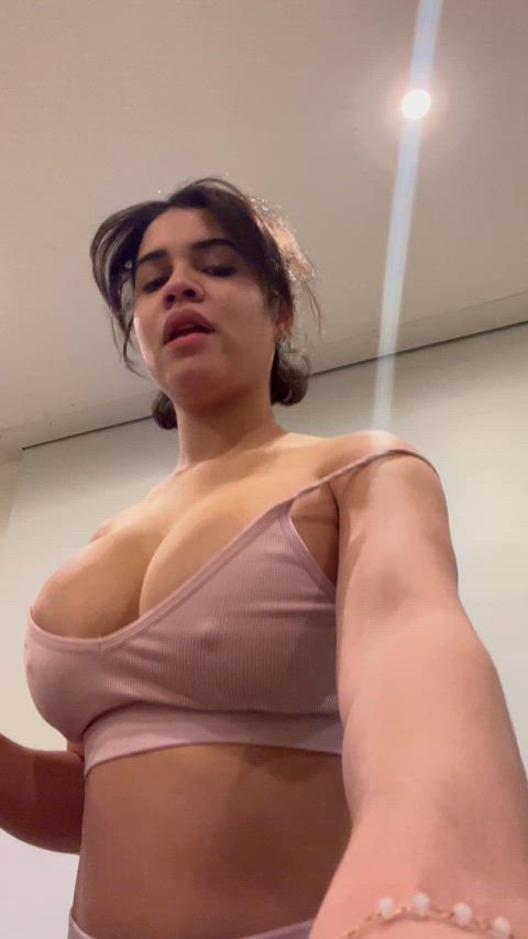 amateur big tits brunette gaby napoles latina onlyfans amateur-girls just-boobs latinas