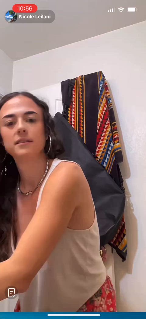 amateur downblouse milf natural tits tiktok tits gif