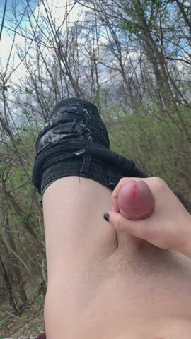 little femboy cums in the woods&lt;3