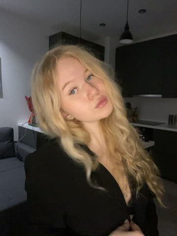 Blonde Curly Hair OnlyFans gif