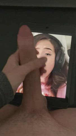 Jerking to pokimane