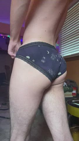 Tried on my partner’s panties “as a joke”…