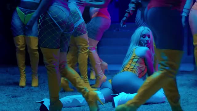 iggy ass leisure jiggle