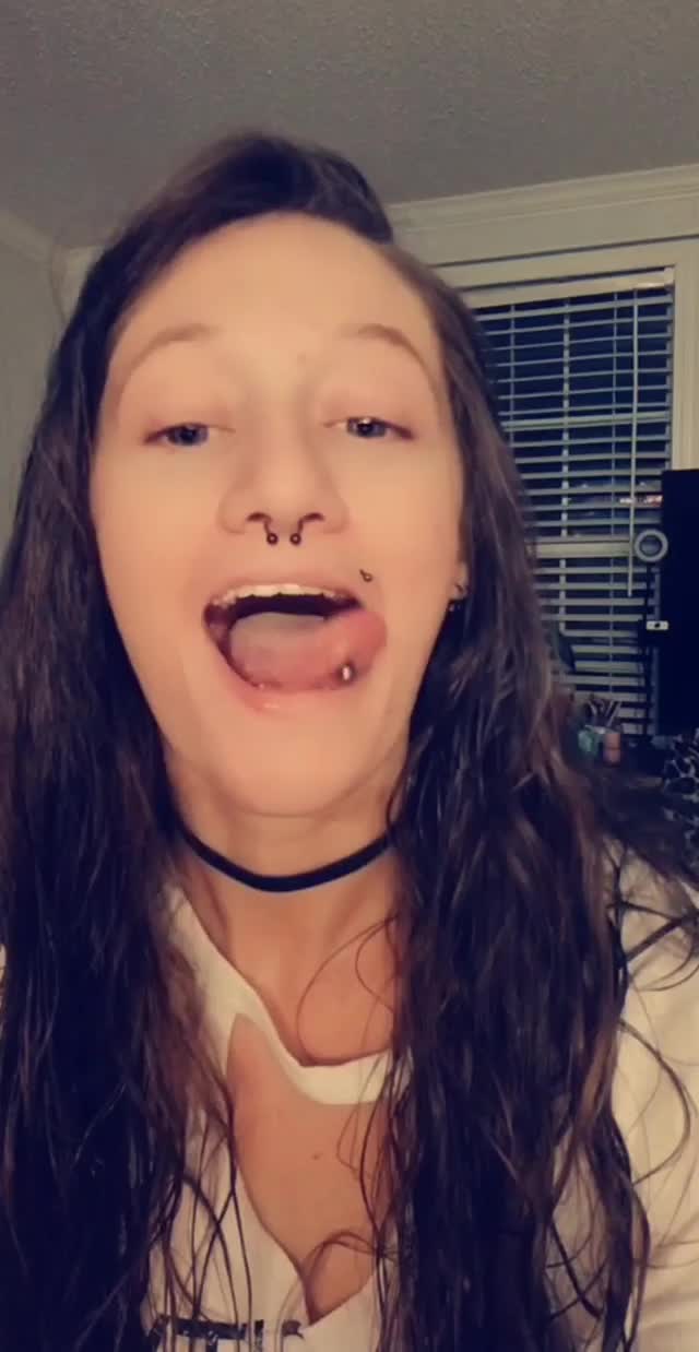 Do you think you could handle my girlfriend’s mouth? [OC]