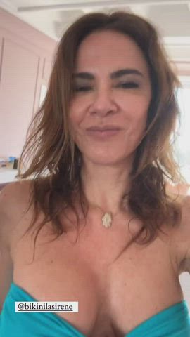 big tits brazilian celebrity cleavage milf gif
