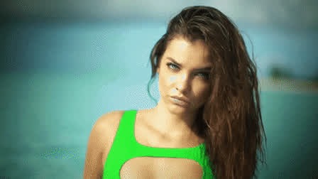 Barbara Palvin Model gif