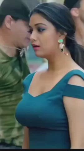 Keerthy Suresh Boobs Pressed 🫠❤️‍🔥👻