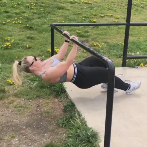 Busty Fitness Glasses MILF Muscles Muscular Girl Muscular Milf Workout gif