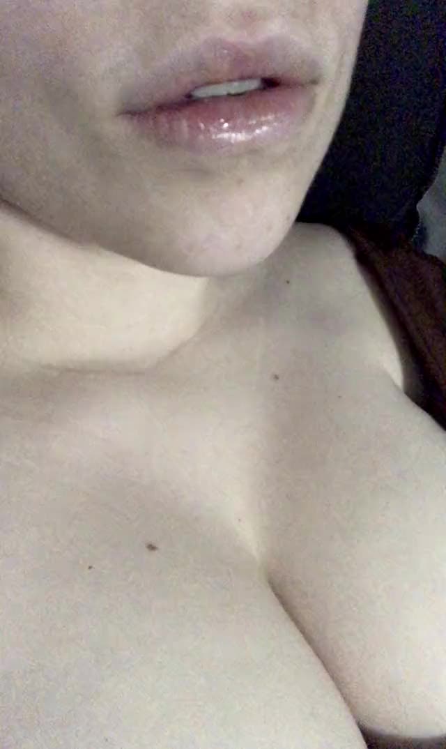 Pale lips, pale nips [f]