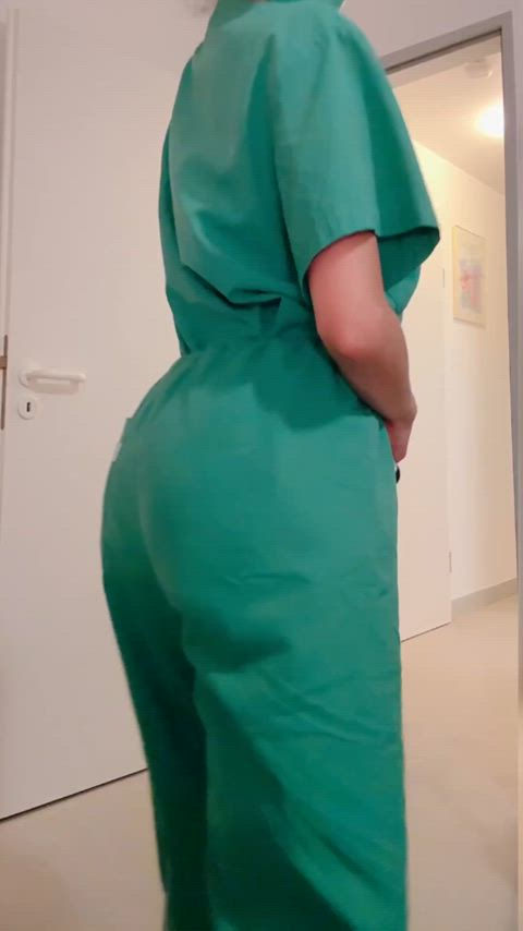 A little peek at what’s hiding under my scrubs 💉