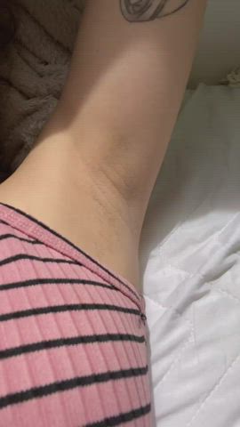 Armpits Close Up Clothed Fetish Teen gif