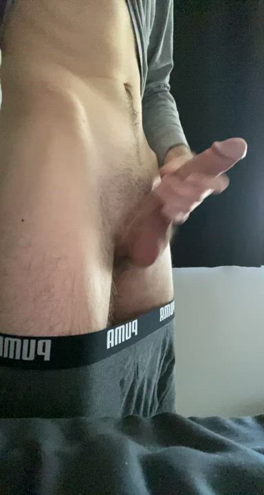 6ft5 and I could really use a hand or mouth ;) any volunteers?