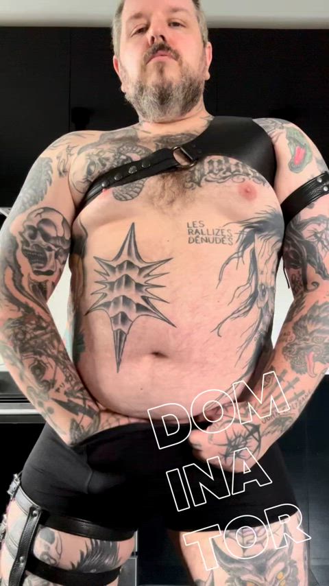 amateur bear big dick daddy leather muscles tattooed thick thick cock thick thighs