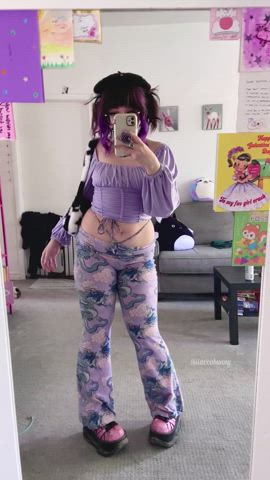 pastel goth slut at your service!