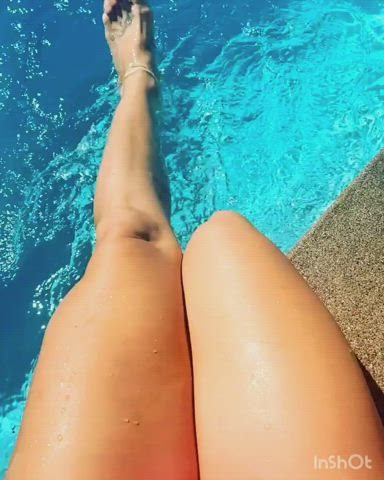 bikini small tits spencer grammer swimming pool thick thighs gif
