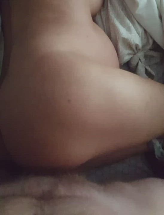 Ass Bed Sex Cum Cum On Ass Cumshot Hairy Pregnant Side Fuck gif