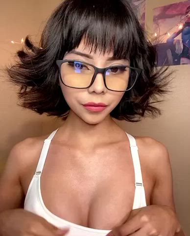 Big Tits Flashing Glasses Nipples Smile Titty Drop gif