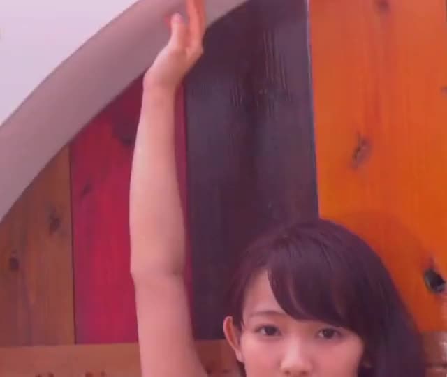 Jun Amaki Gets Wet