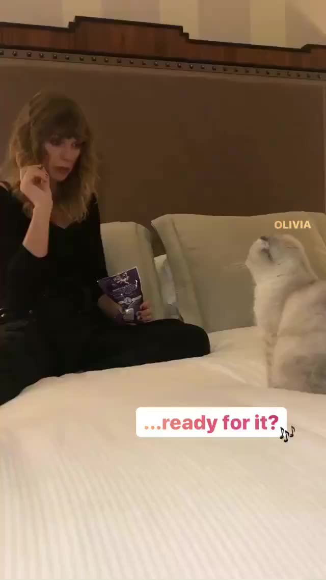 Taylor Swift - 32