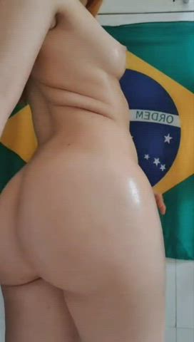 Big Ass Bouncing Brazilian Chubby OnlyFans Redhead Shaking White Girl gif