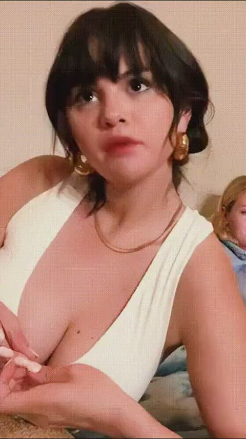 cleavage selena gomez sexy gif