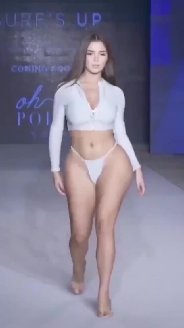 Runway booty