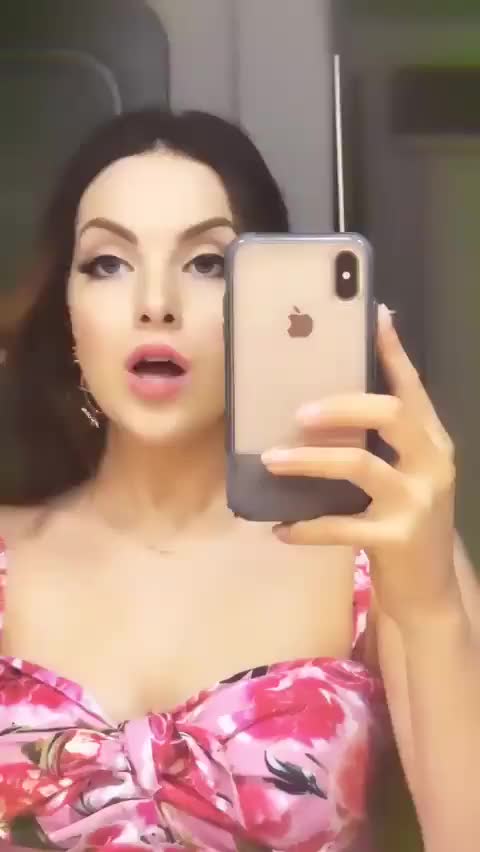 Elizabeth Gillies