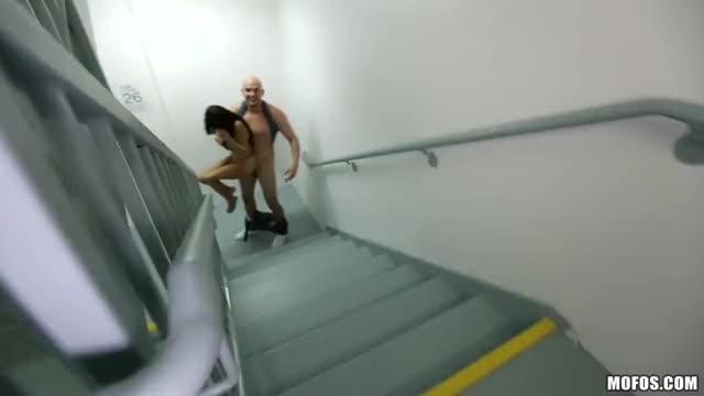 Monica Belluci takes a trip down the stairs [GIF]