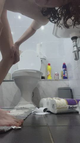 Toilet Nude! (19!