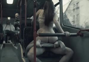 3459-sex-on-the-public-transport-