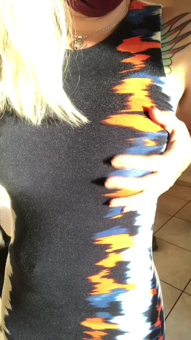 Do you wanna cum on a hippie milf?