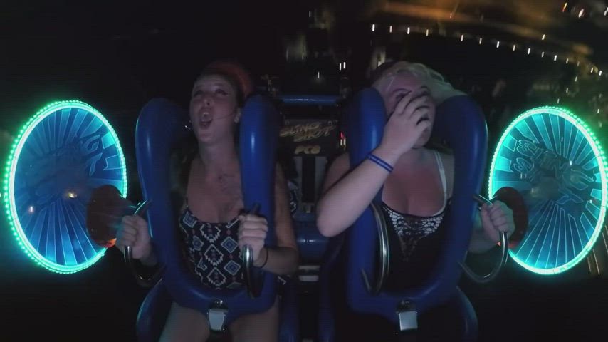 No bra on slingshot ride