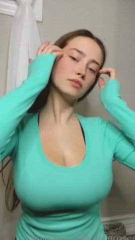 Big Tits Boobs Homemade Jiggling Nude OnlyFans Russian Tits Undressing gif