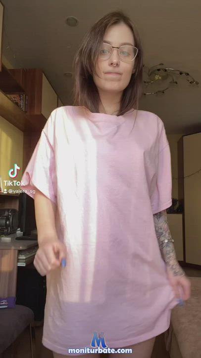 Babe Boobs Glasses Small Tits Tattoo TikTok gif