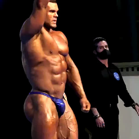 Bodybuilder Bubble Butt Gay Slow Motion gif