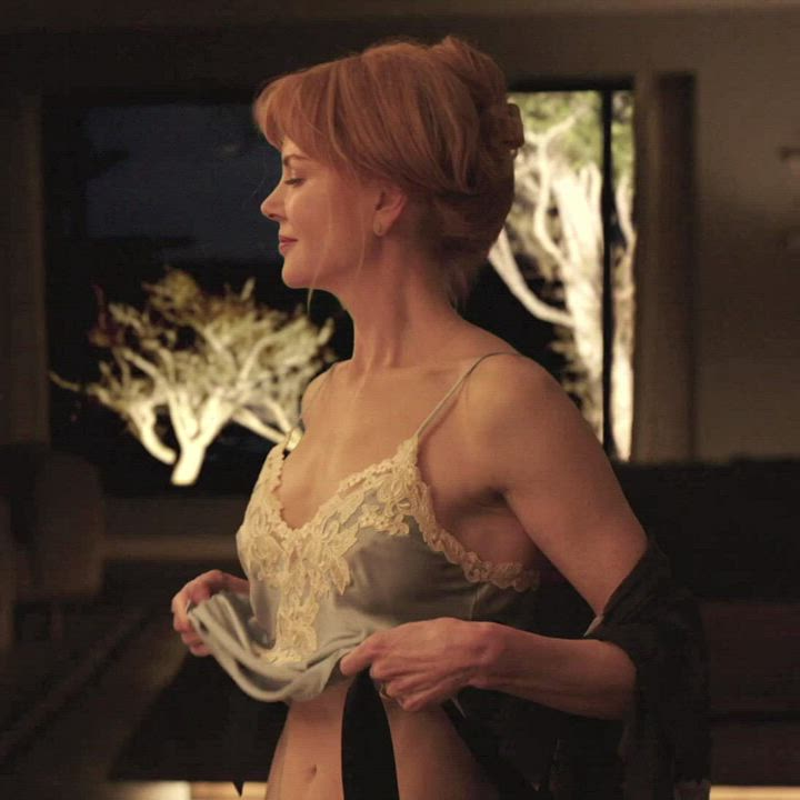 Nicole Kidman Nipple Nude gif