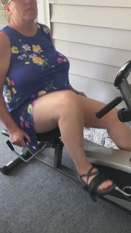 Flashing GILF MILF gif