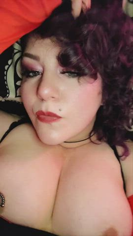 curly hair cute milf adorable-porn gif